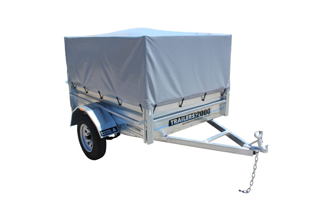 Box trailer with cage and tonneau cover